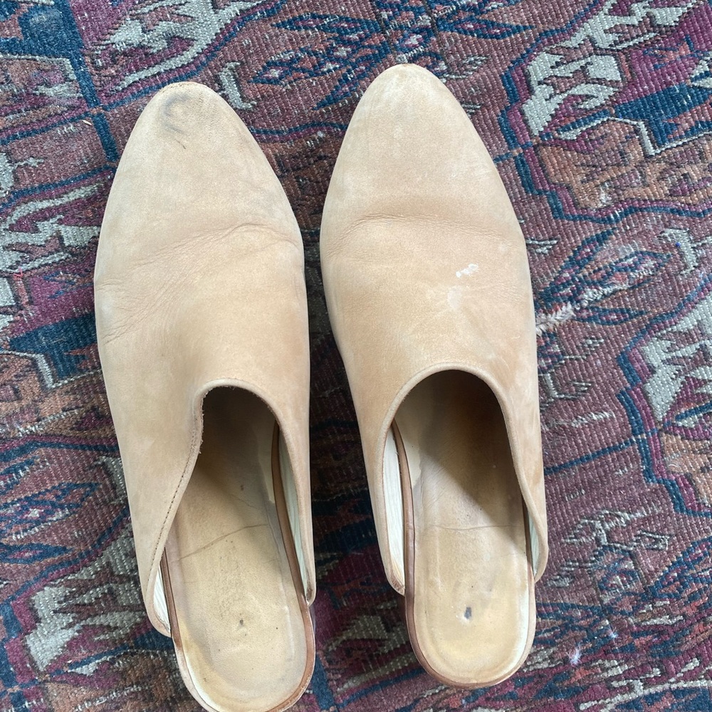 Women's Tan Slip-On Shoes
